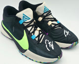 Giannis Antetokounmpo Autographed BLACK/GREEN Nike ZOOM FREAK 5 Shoes Milwaukee Bucks Size 16 (No Box) Beckett BAS Witness #3W396365 & #3W396366
