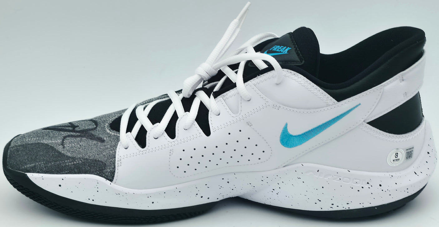 Giannis Antetokounmpo Autographed Denim, Black & White Nike Zoom Freak 2 Shoes Milwaukee Bucks Size 16 (No Box) Beckett BAS Witness #3W396329 & #3W396330