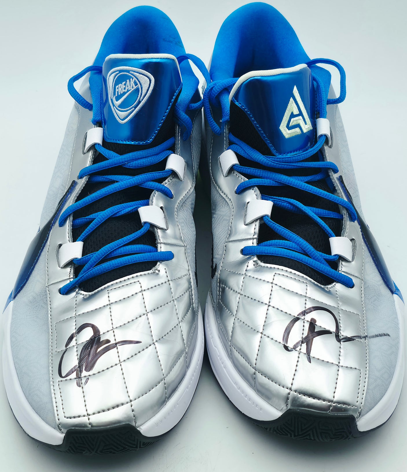 Giannis Antetokounmpo Autographed White, Metalic Blue & Metallic Silver Nike ZOOM FREAK 5 Shoes Milwaukee Bucks Size 17 (With Box) Beckett BAS Witness #3W396331 & #3W396332