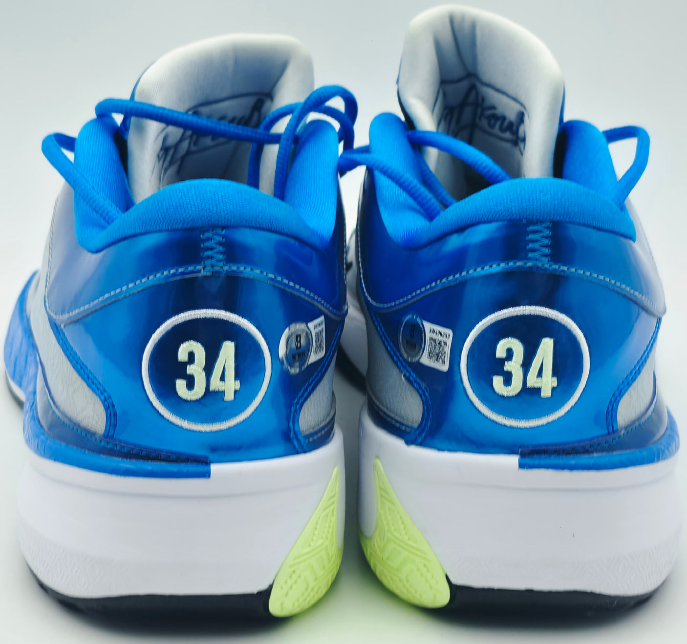 Giannis Antetokounmpo Autographed White, Metalic Blue & Metallic Silver Nike ZOOM FREAK 5 Shoes Milwaukee Bucks Size 17 (With Box) Beckett BAS Witness #3W396331 & #3W396332