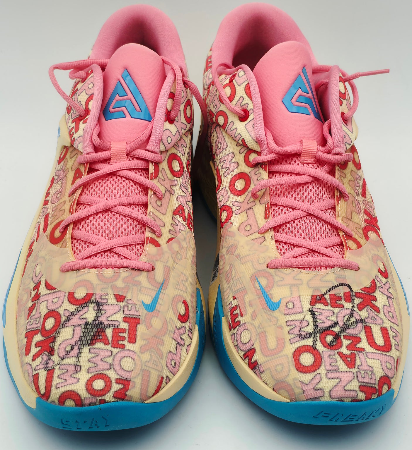 Giannis Antetokounmpo Autographed LETTER BROS VANILLA LIGHTENING Nike ZOOM FREAK 4 Shoes Milwaukee Bucks Size 17 (With Box) Beckett BAS Witness #3W396618 & #3W396619