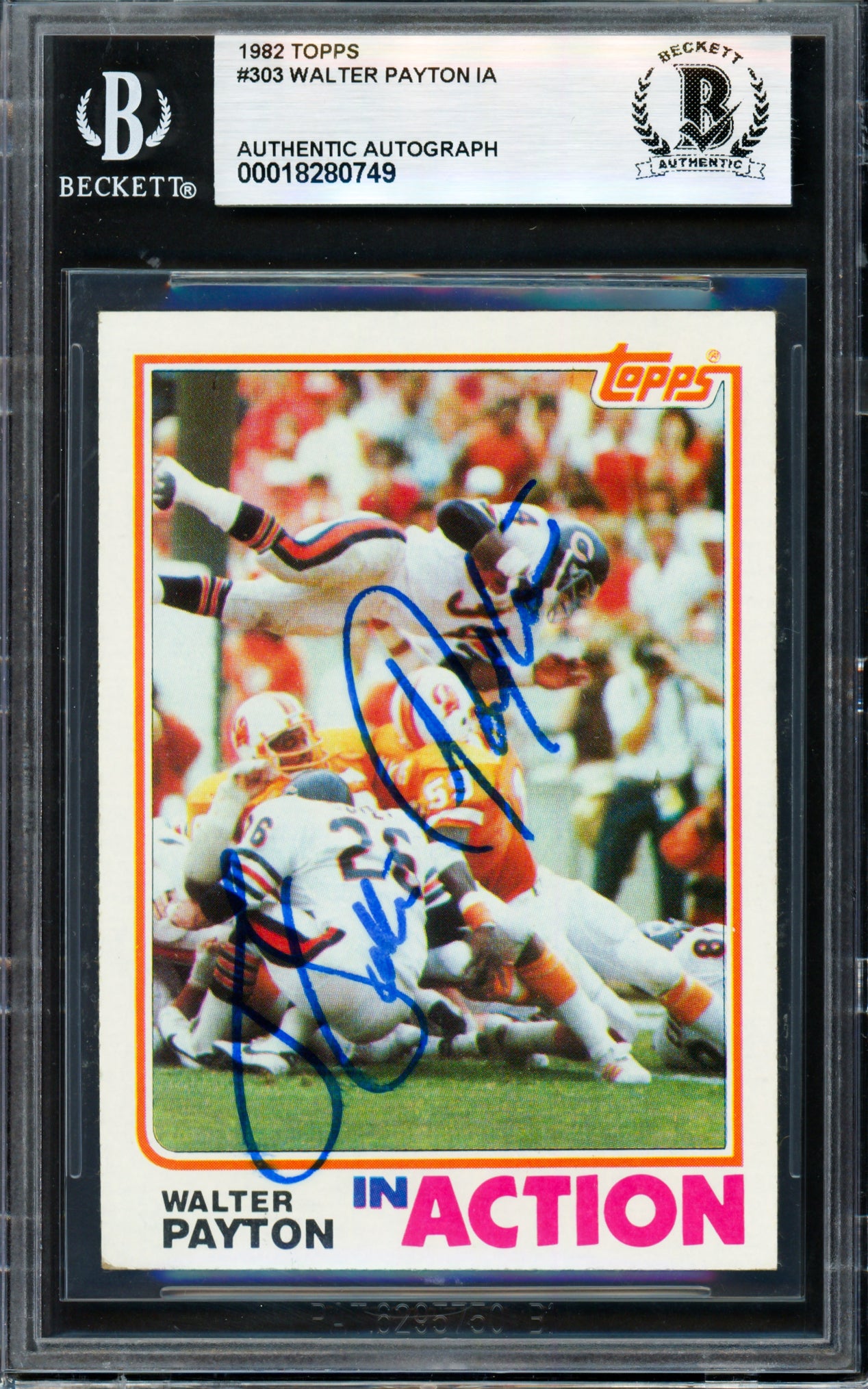 Walter Payton Autographed 1982 Topps In Action Card #303 Chicago Bears Beckett BAS #18280749