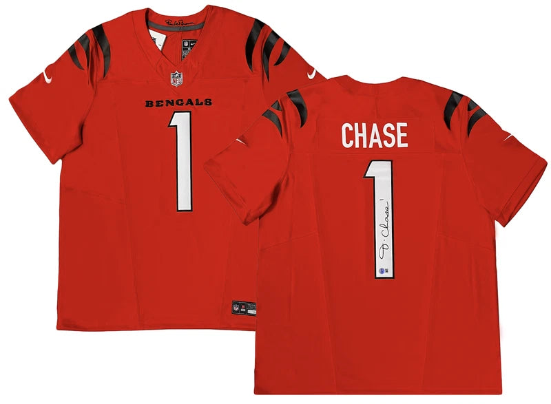 Ja'Marr Chase Chase Autographed Cincinnati Bengals Orange Nike Vapor F.U.S.E Limited Jersey Beckett Witnessed