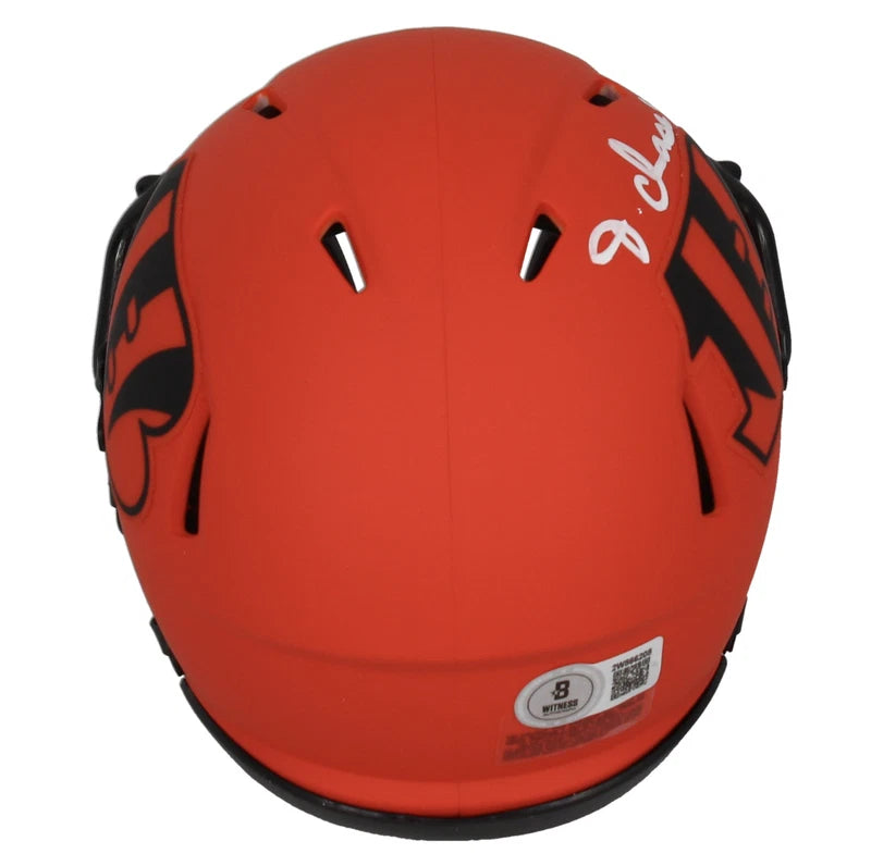 Ja'Marr Chase Autographed Cincinnati Bengals RAVE Speed Mini Helmet Beckett Witnessed