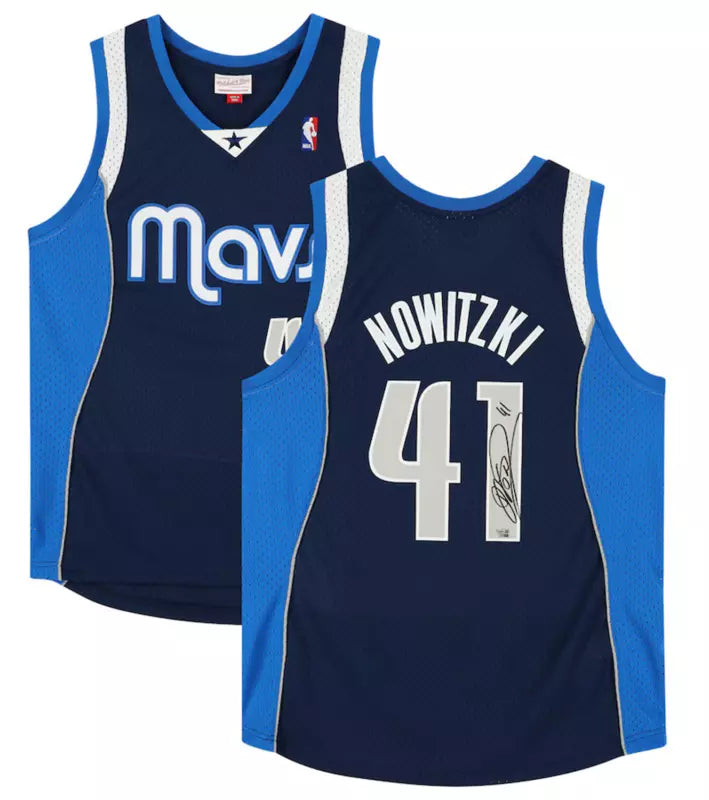 Dirk Nowitzki Autographed Dallas Mavericks Blue Mitchell & Ness 2010-11 Swingman Jersey Fanatics