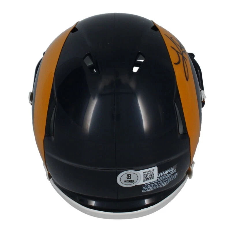 Kurt Warner Autographed Los Angeles Rams 1981-99 Throwback Speed Mini Helmet Beckett Witnessed