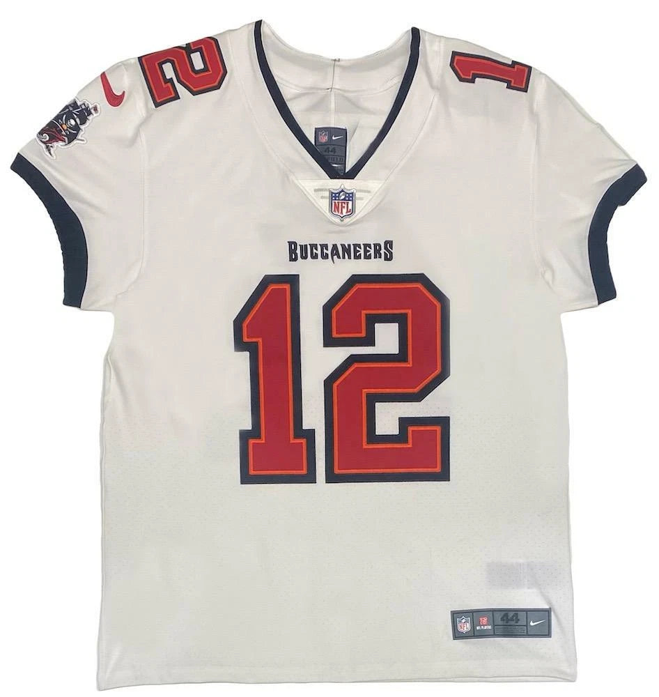Tom Brady Autographed Tampa Bay Buccaneers White Nike Elite Jersey Fanatics