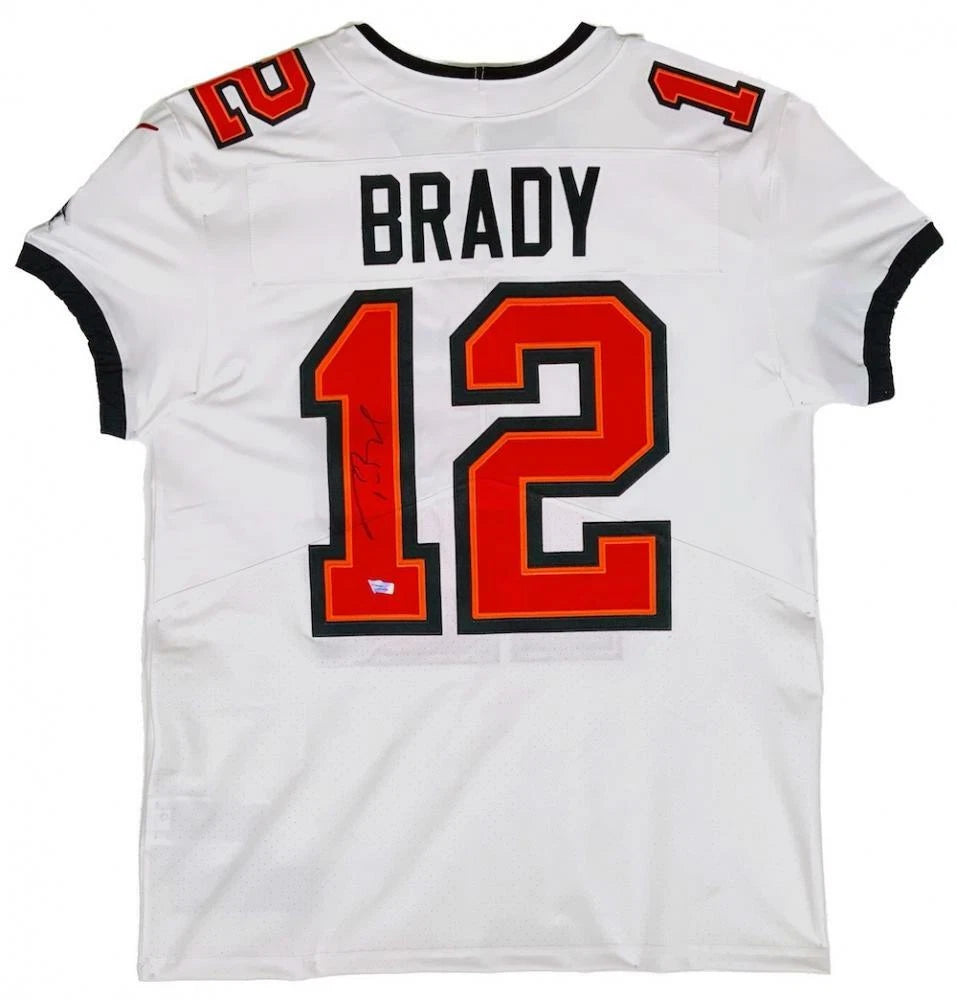 Tom Brady Autographed Tampa Bay Buccaneers White Nike Elite Jersey Fanatics