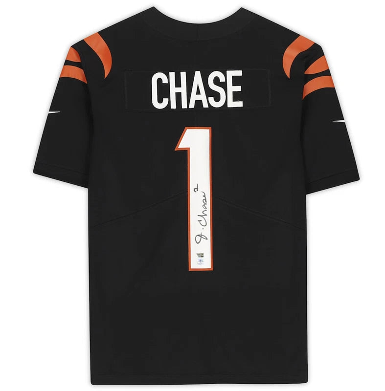 Ja'Marr Chase Autographed Cincinnati Bengals Black Nike Limited Jersey Fanatics