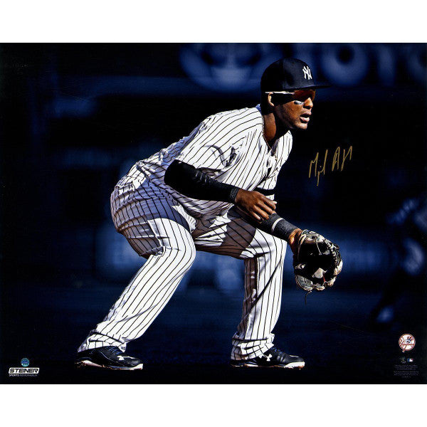 MIGUEL ANDUJAR Autographed NY Yankees "Fielding" 16" x 20" Photograph STEINER