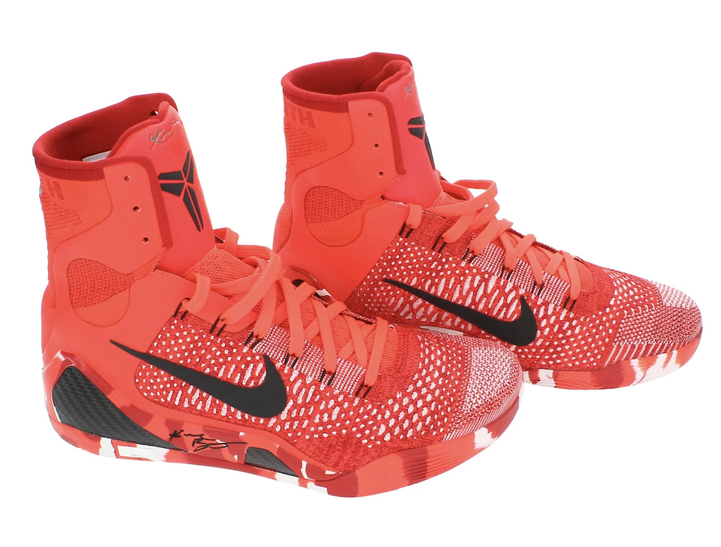 Kobe Bryant Autographed Nike Elite IX "Christmas Day" Shoes Panini