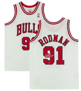DENNIS RODMAN Autographed Chicago Bulls 1997-98 Mitchell & Ness White Jersey FANATICS