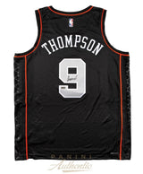 Ausar Thompson Autographed Detroit Pistons Black Nike 2023-24 City Edition Swingman Jersey Panini