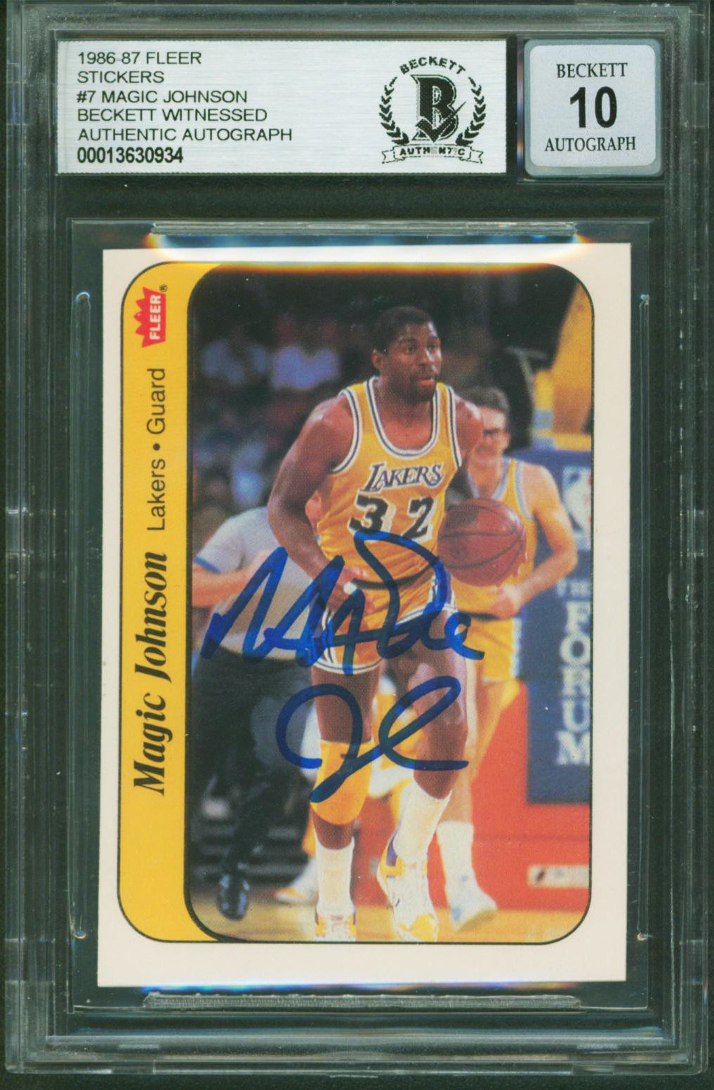 Lakers Magic Johnson Signed 1986 Fleer Stickers #7 Card Auto 10! BAS Slabbed