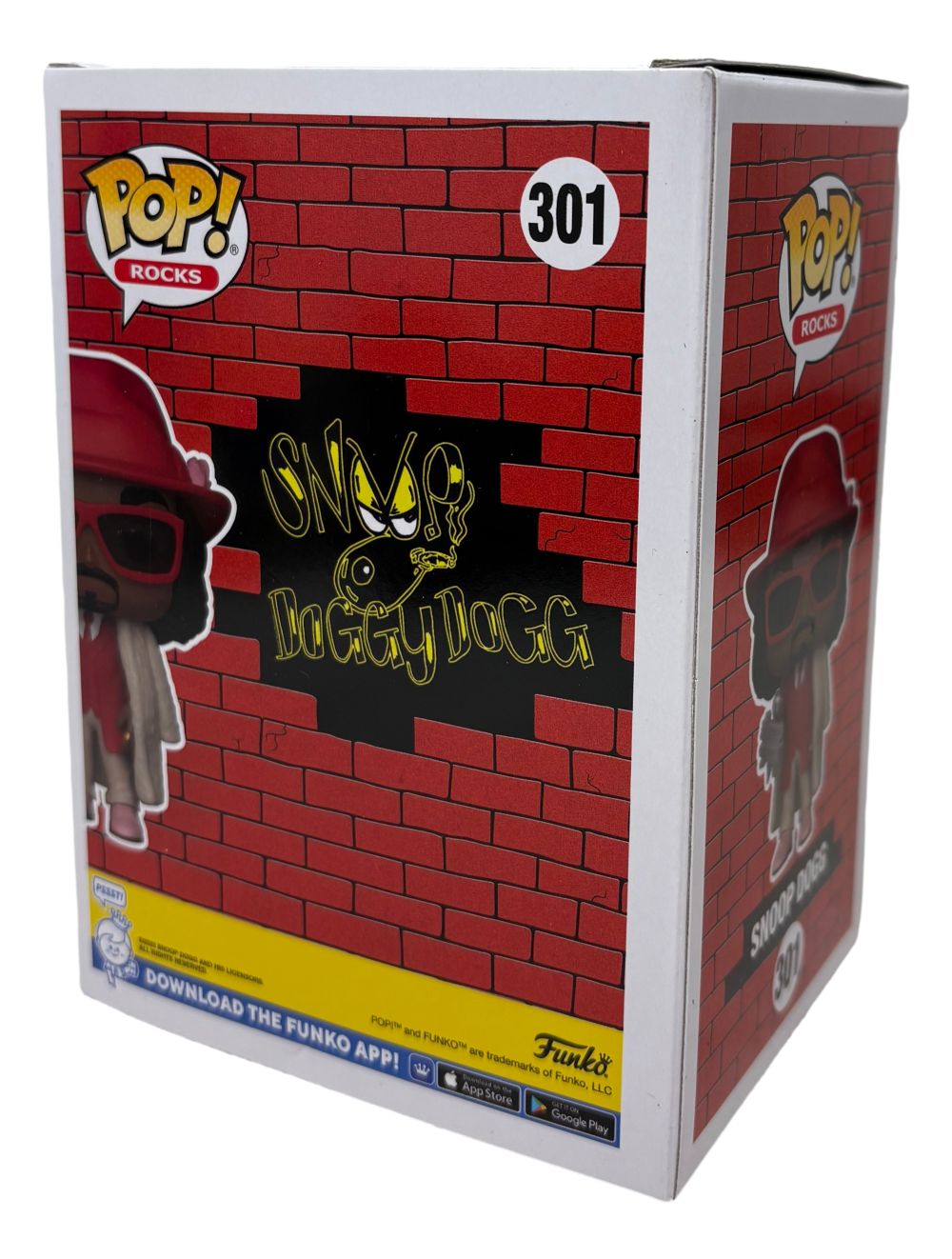 Snoop Dogg Signed Funko Pop #301 BAS