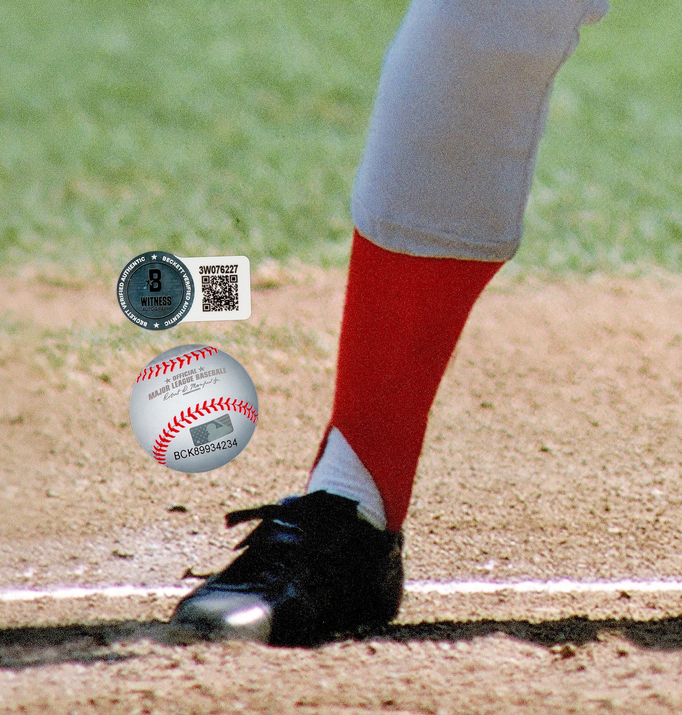 Ken Griffey Sr. Autographed 16x20 Photo Cincinnati Reds Beckett BAS Witness Stock #248594