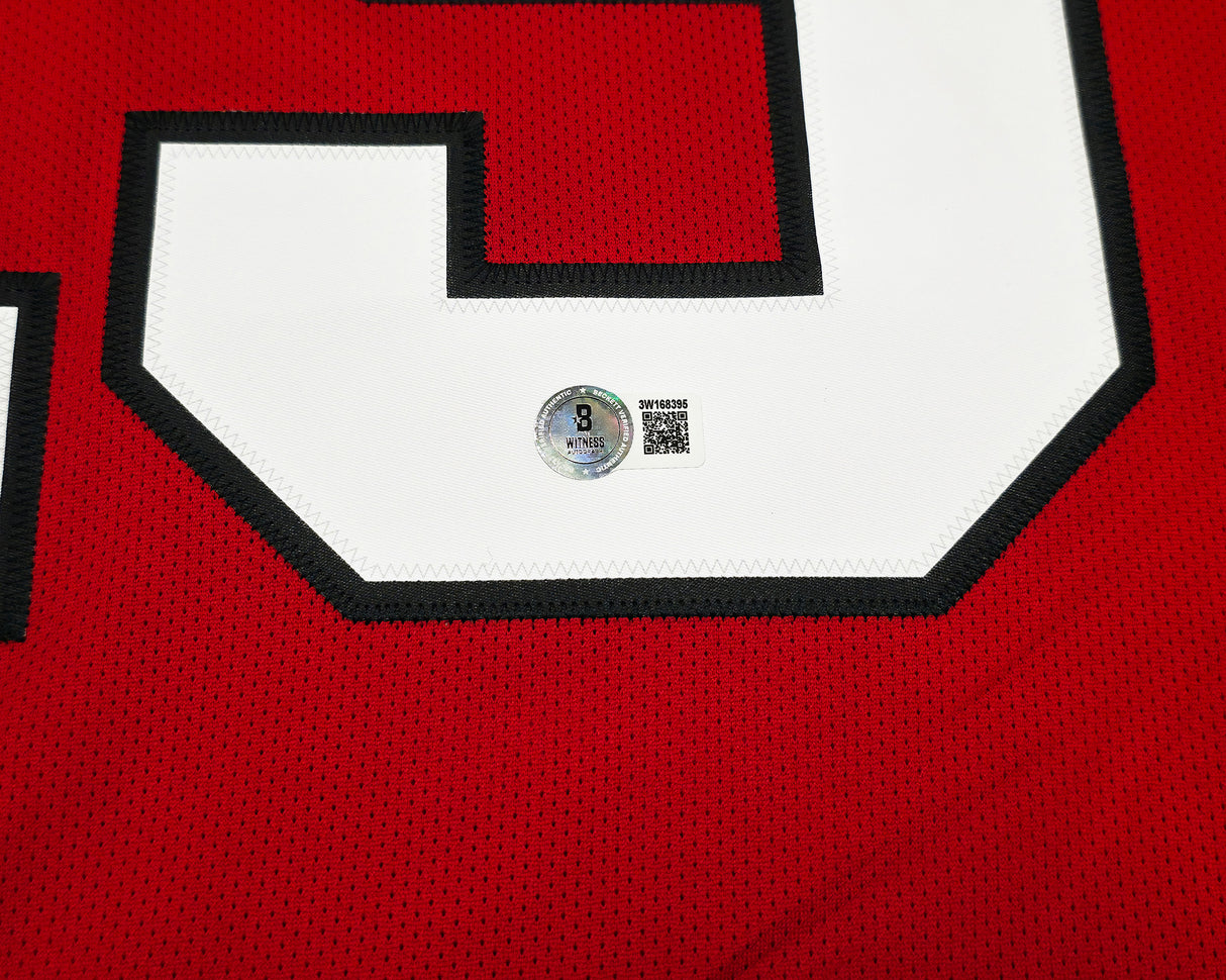 Chicago Blackhawks Jonathan Toews Autographed Red Reebok Premier Jersey Size XL Beckett BAS Witness Stock #250189