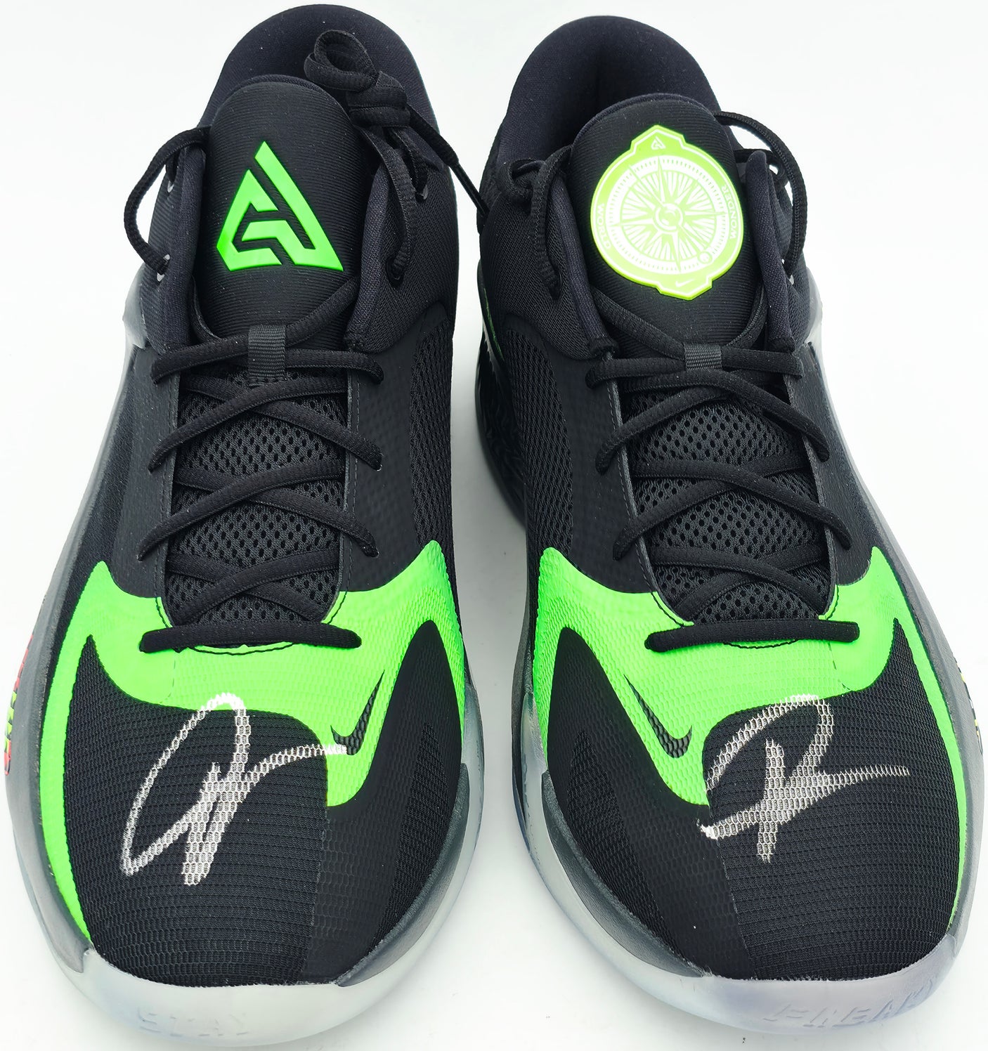 Giannis Antetokounmpo Autographed 2022 Player Exclusive (PE) Promo Black/Multi-Green Strike Nike Zoom Freak 4 Royale Shoes Milwaukee Bucks Size 17 Beckett BAS Witness Stock #252724
