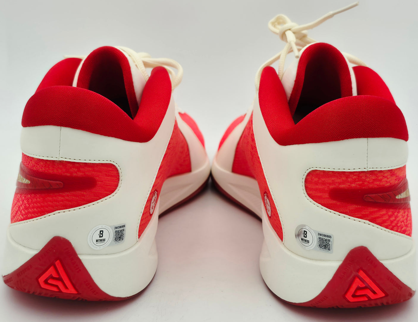 Giannis Antetokounmpo Autographed 2024 Player Exclusive (PE) Promo Sl, University Red & Bright Nike Zoom Freak 6 EP Shoes Milwaukee Bucks Size 17 Beckett BAS Witness Stock #252737