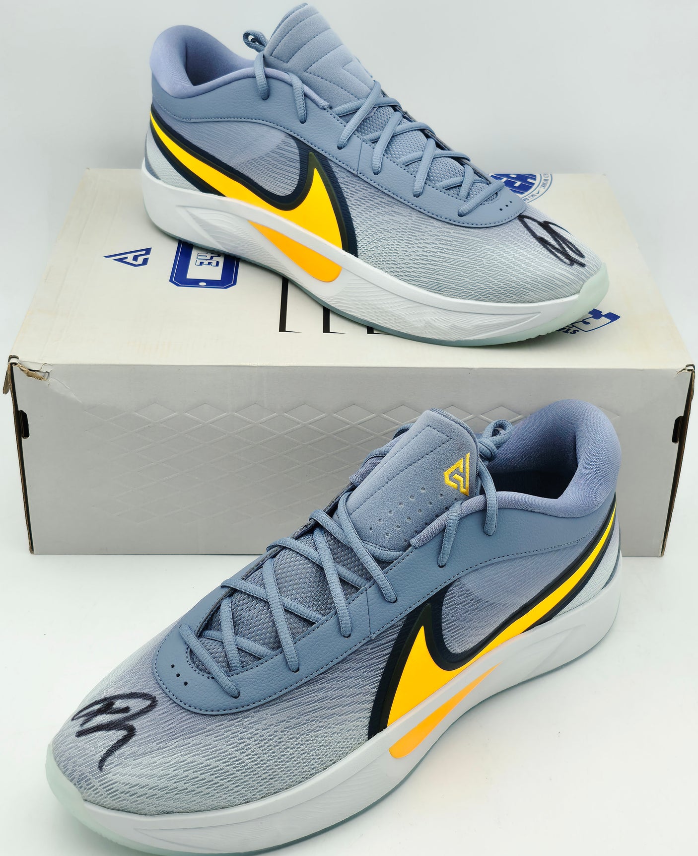 Giannis Antetokounmpo Autographed 2024 Player Exclusive (PE) Promo ASHN SLT/Laser Orange Nike Zoom Freak 6 Shoes Milwaukee Bucks Size 17 Beckett BAS Witness Stock #252747