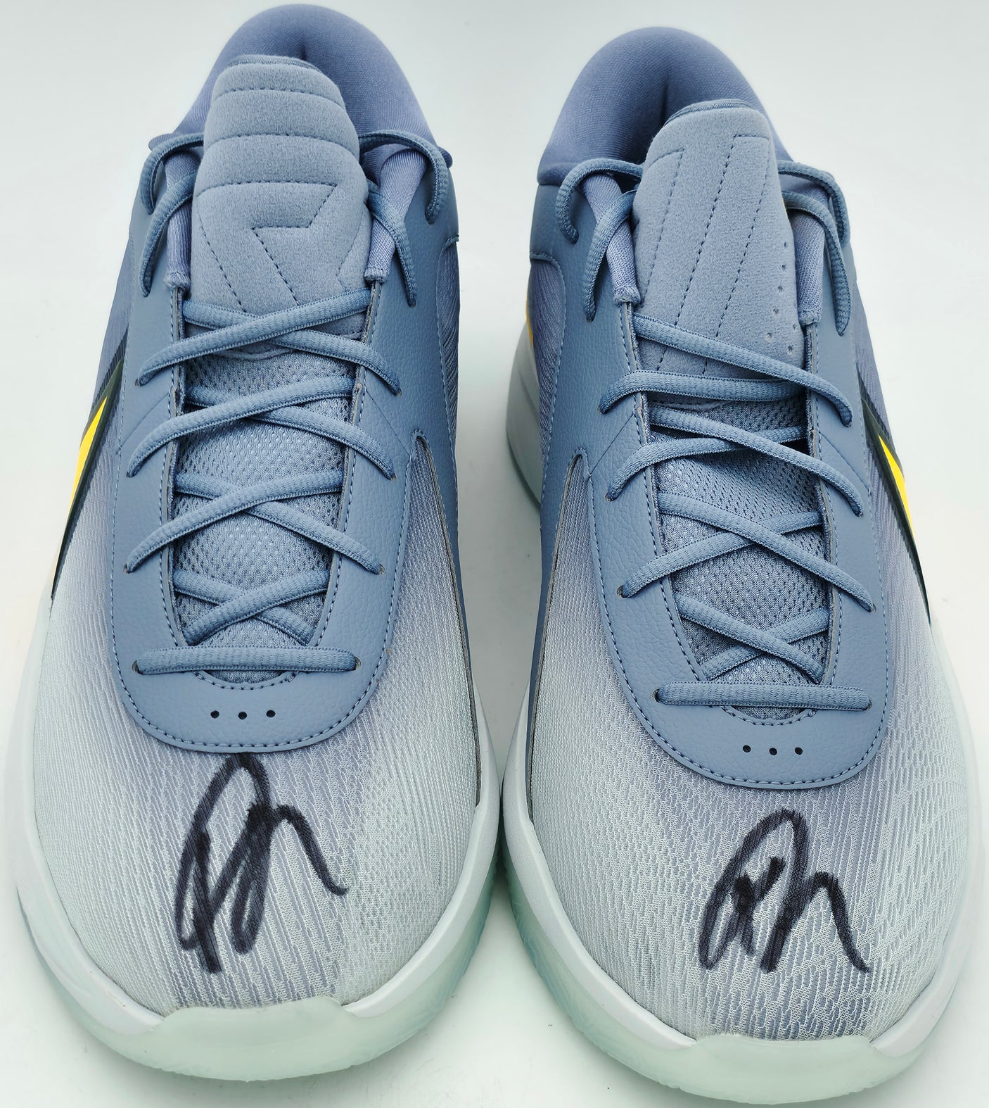 Giannis Antetokounmpo Autographed 2024 Player Exclusive (PE) Promo Ashn Slt & Laser Orange Nike Zoom Freak 6 Shoes Milwaukee Bucks Size 17 Beckett BAS Witness Stock #252747