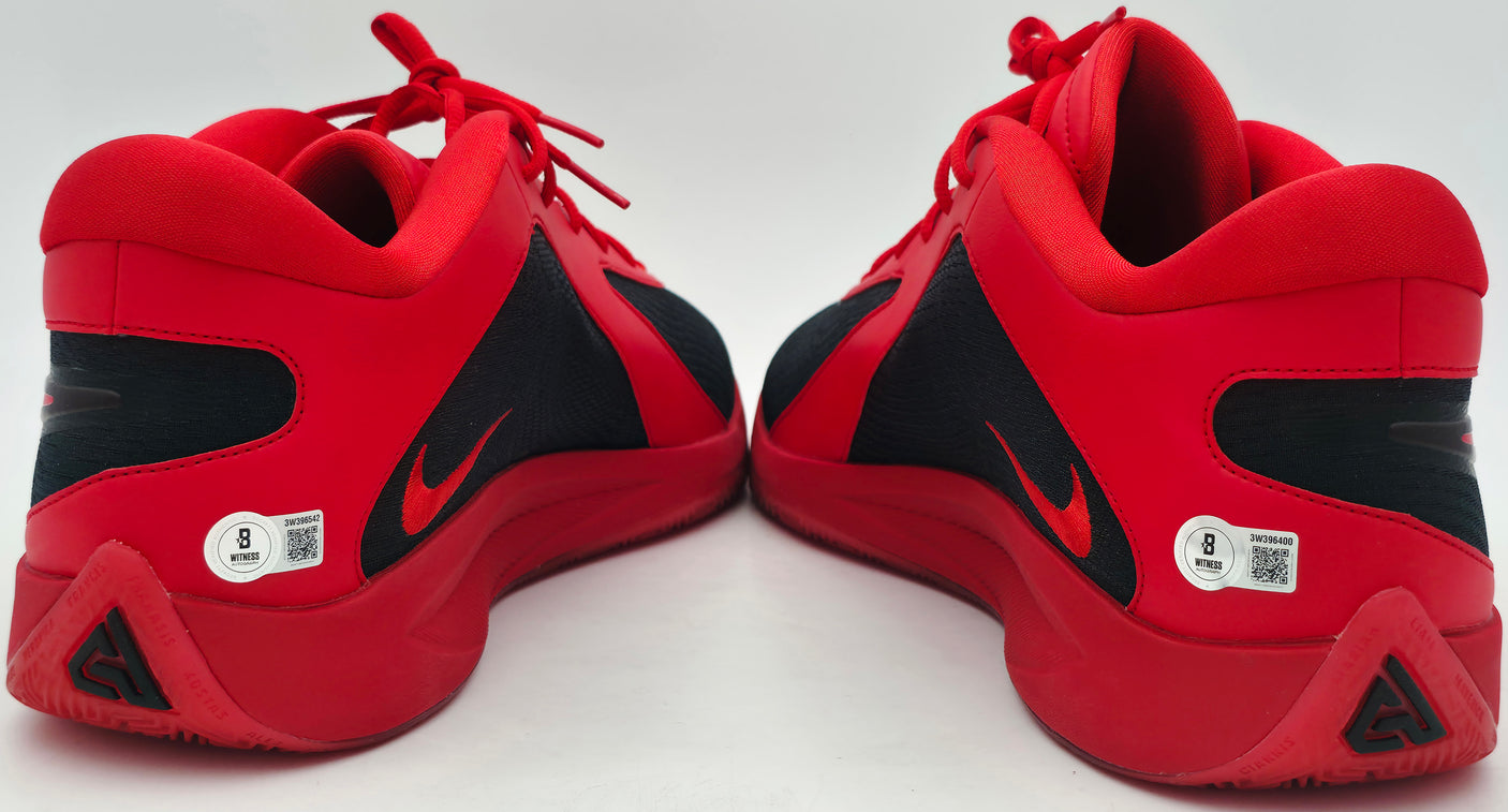 Giannis Antetokounmpo Autographed 2024 Player Exclusive (PE) Promo Black & University Red Nike Zoom Freak 6 Shoes Milwaukee Bucks Size 17 Beckett BAS Witness Stock #252756
