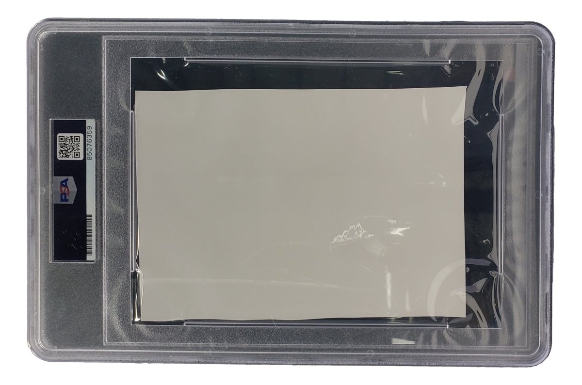 Tim Howard Signed Slabbed USA Soccer Cut Signature PSA/DNA 85076359 - Sports Integrity