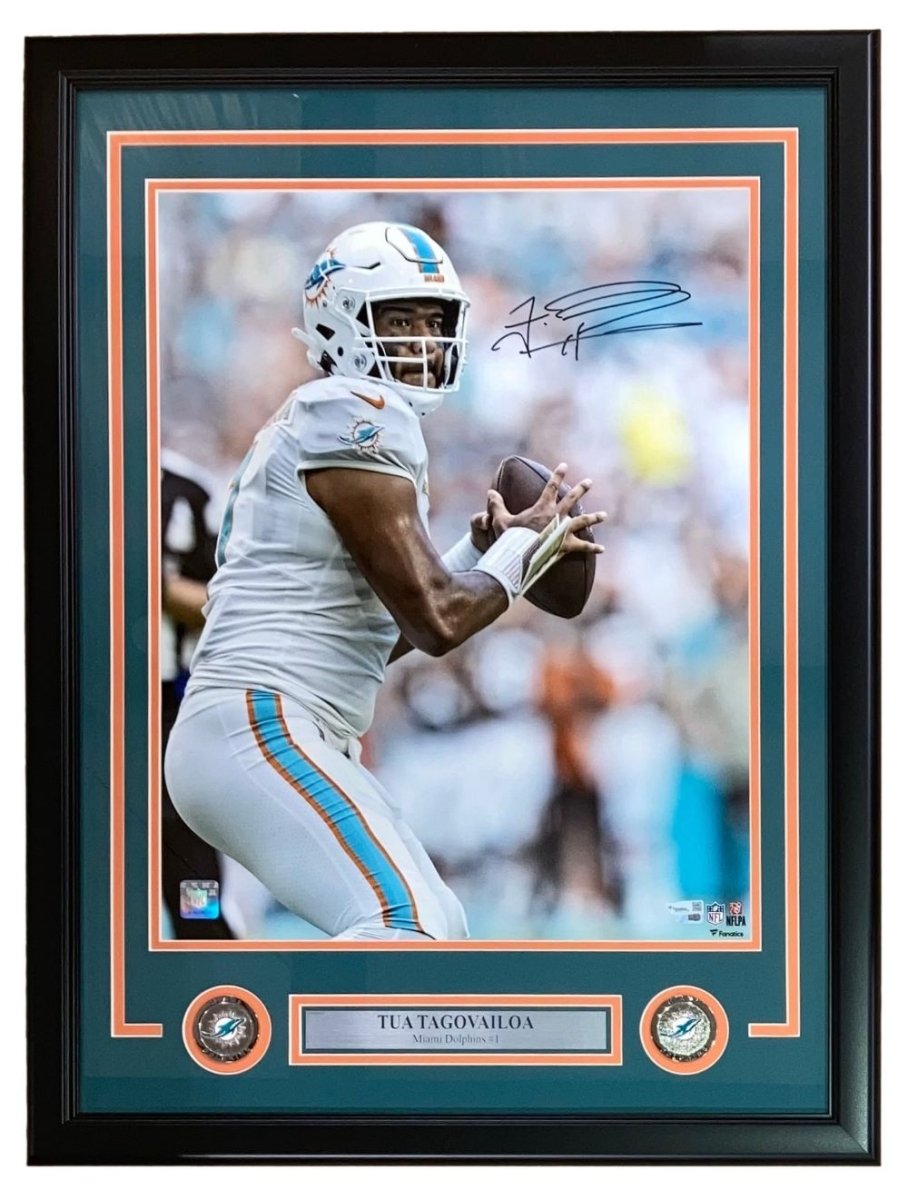 Tua Tagovailoa Signed Framed 16x20 Miami Dolphins Pocket Photo Fanatics - Sports Integrity