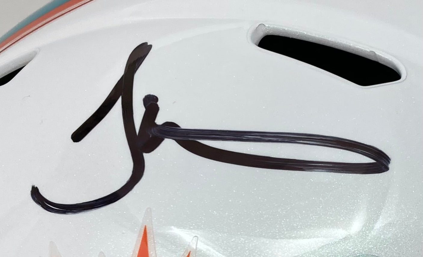 Tyreek Hill Signed Miami Dolphins Full Size Speed Replica Helmet BAS ITP