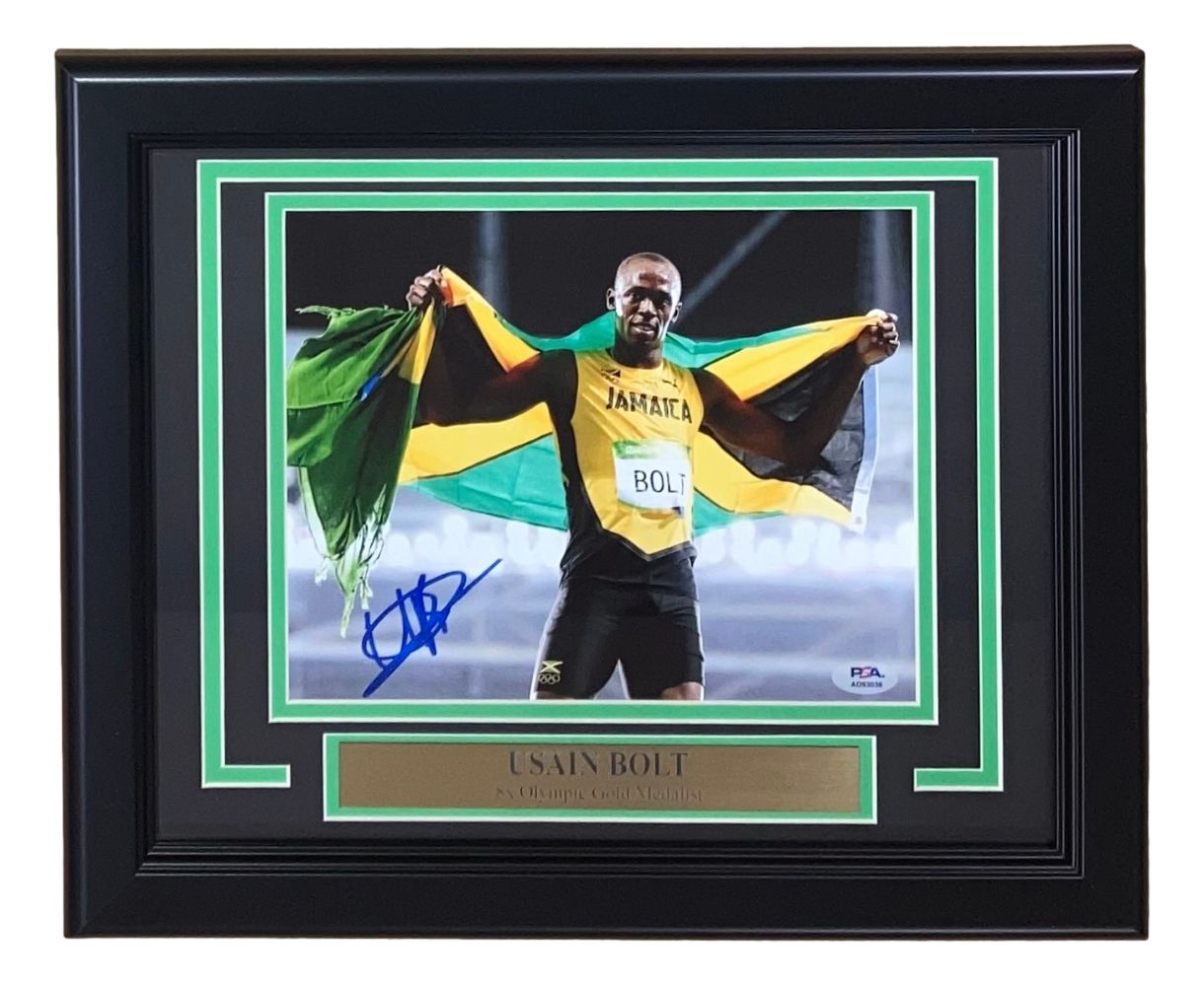 Usain Bolt Signed Framed 8x10 Olympic Track Legend Photo PSA Hologram AO93036