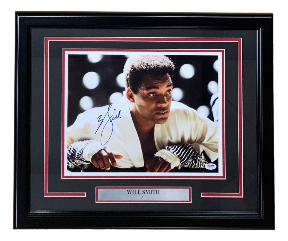 Will Smith Signed Framed 11x14 Ali Photo PSA/DNA