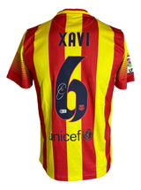 Xavi Signed Barcelona 2013/14 Nike Soccer Jersey BAS