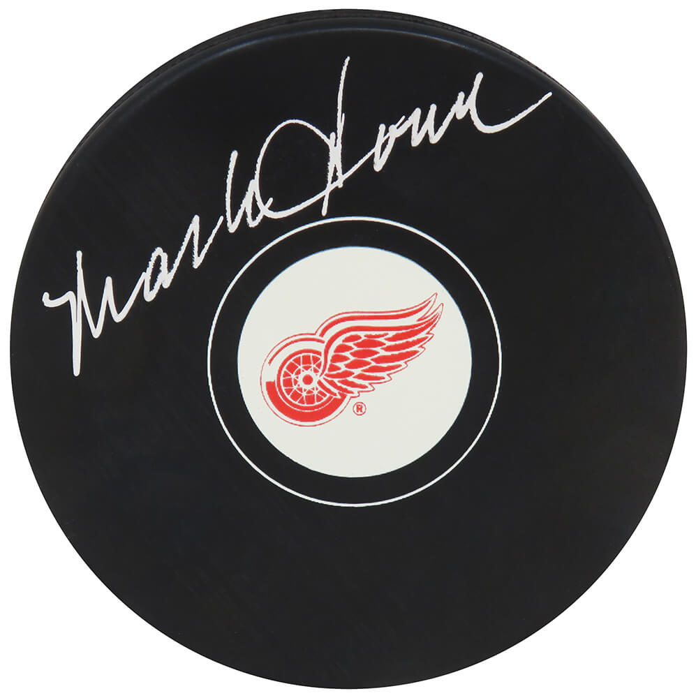 Mark Howe Signed Red Wings Team Logo Hockey Puck